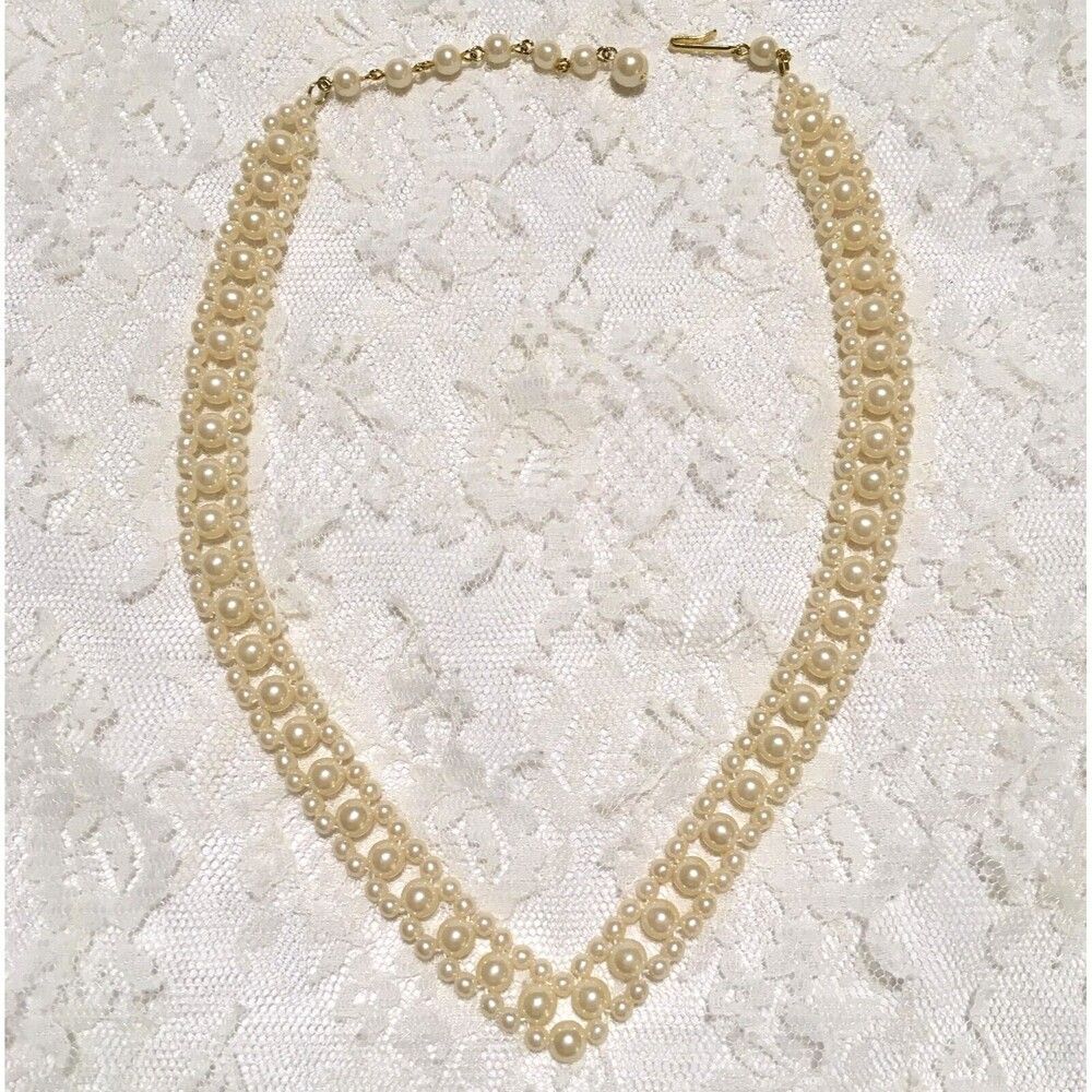 Vintage Faux Pearl Bead Necklace V Collar Woven Elegant Spring Garden Party